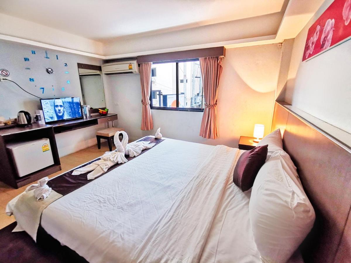 Scandia Beach Hotel Jomtien Beach Buitenkant foto