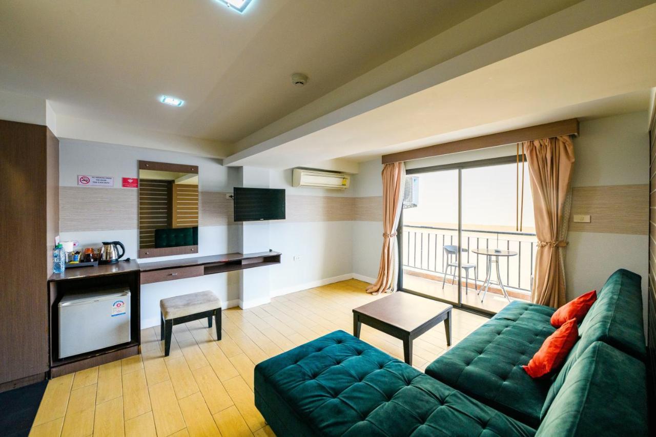 Scandia Beach Hotel Jomtien Beach Buitenkant foto
