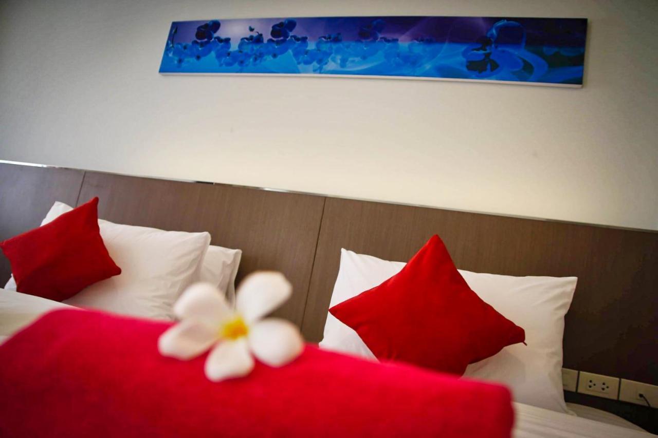 Scandia Beach Hotel Jomtien Beach Buitenkant foto